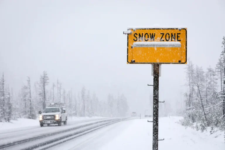 Southern Oregon Winter Weather Alert: Up to 20 Inches of Snow Possible This Weekend