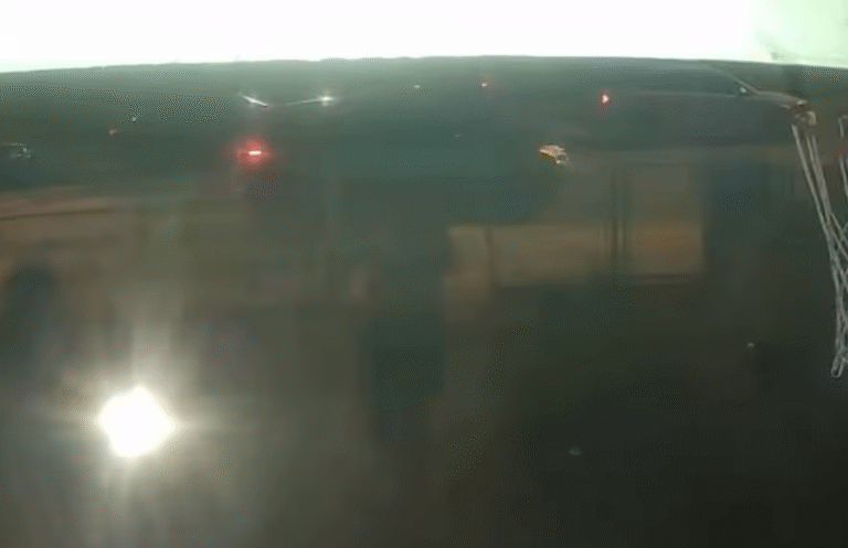 Kansas City Resident Captures Teen Breaking Into Car Twice on Home Security Camera