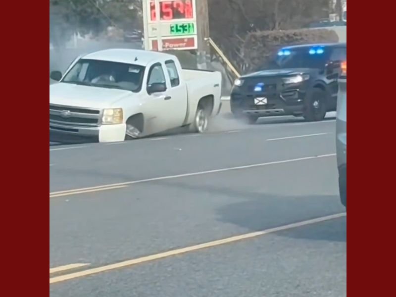 Alabama Police Chase Ends in Fiery Scene as Suspect’s Truck Erupts in Sparks During Multi-Agency Pursuit