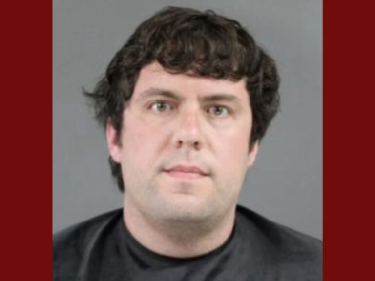 South Carolina Teacher Arrested After Admitting to Writing 60 Love Letters to 11-Year-Old Student