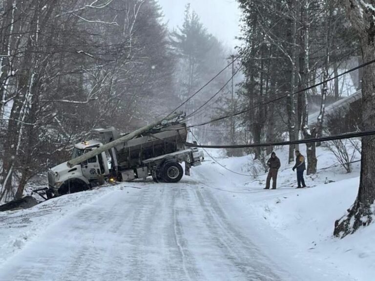 Plow Truck Slides Off Snow-Covered Niley Cook Road in Boone, North Carolina, Knocking Down Power Lines as Winter Weather Hits High Country