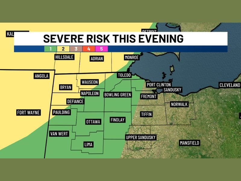 9 PM to Midnight: Storm Line Weakens Toward Ohio With Limited Severe Risk and Isolated Wind Threat Near Indiana Border
