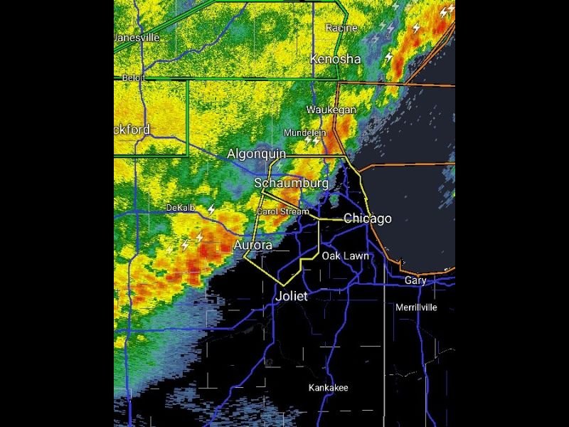 Schaumburg, Chicago, and Aurora Hit by Strong Outflow Winds With Minor Wind Damage Warnings Issued as Weakening Storm Line Pushes Through